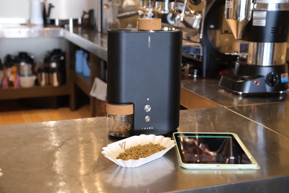 Ikawa coffee roaster
