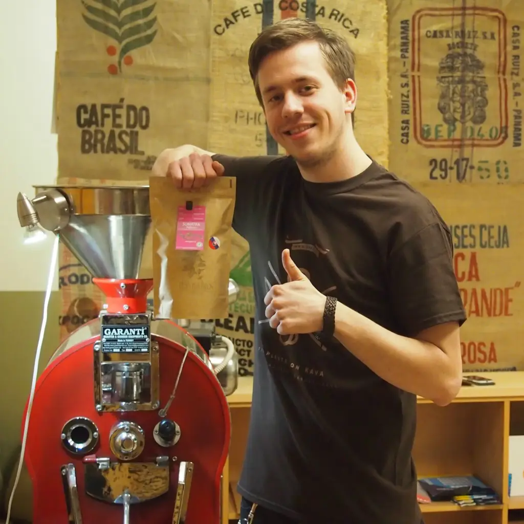 coffee roaster starting his business
